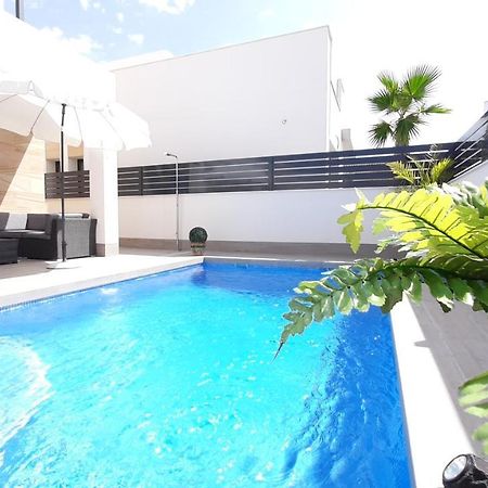 Villa Wilhelmina Torrevieja Extérieur photo
